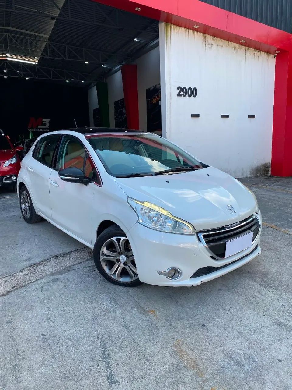 Peugeot 208 2015