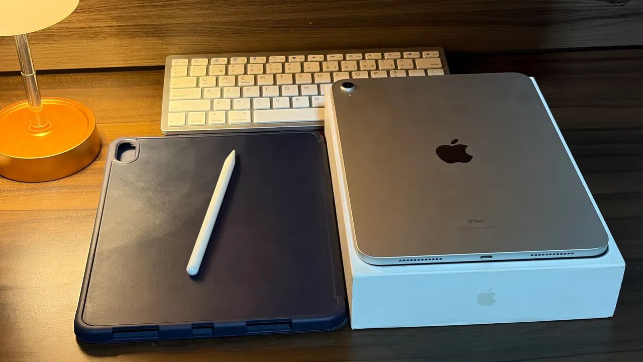 iPad 10ª geração 64gb + Caneta + Teclado + Capinha