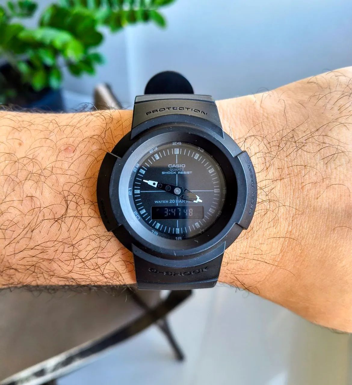 Casio G-Shock DIGITAL-ANALÓGICO AW-500