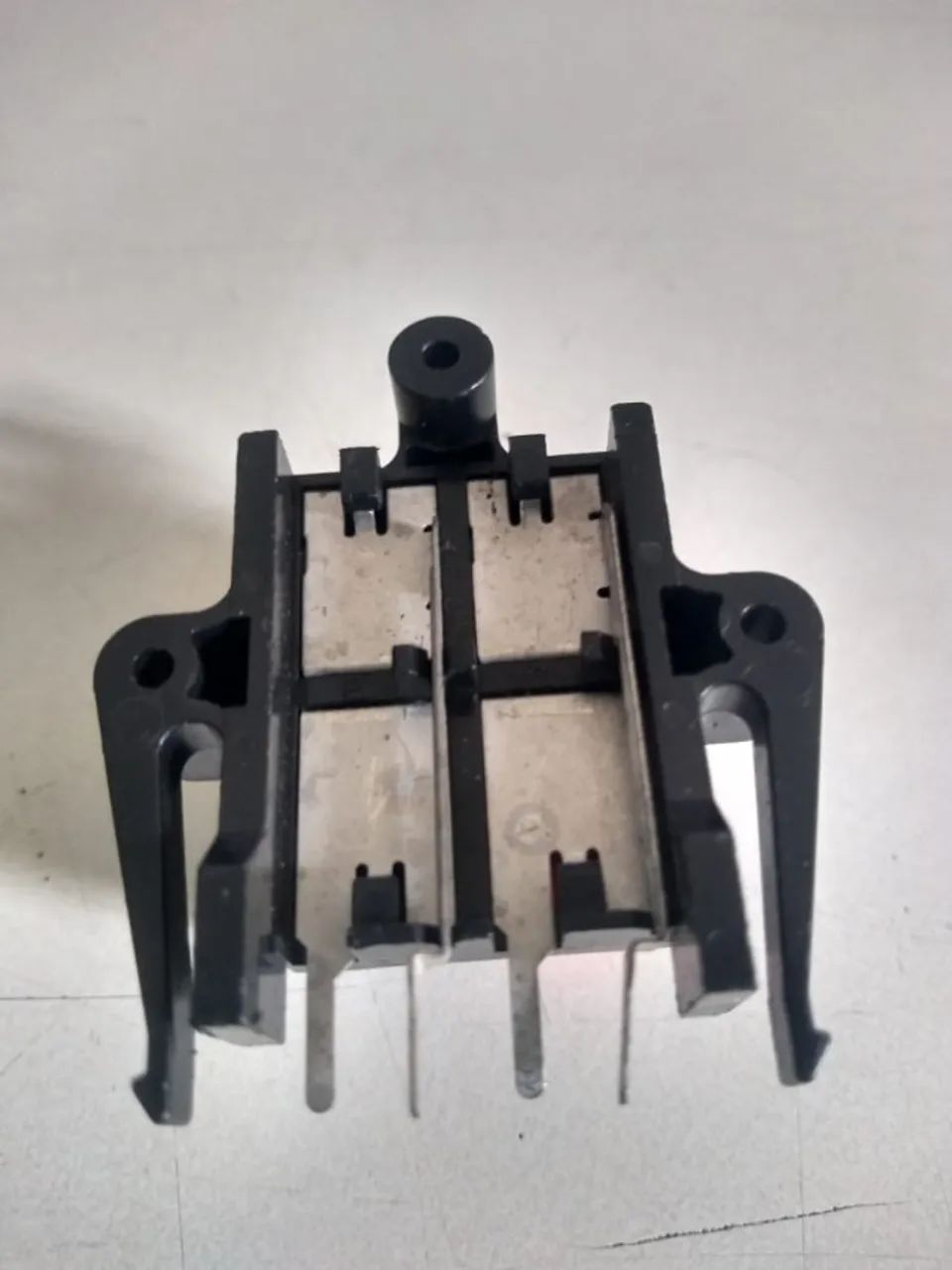 Borne Quadrado 4 Saídas (lote 70 pçs ) - Foto 2