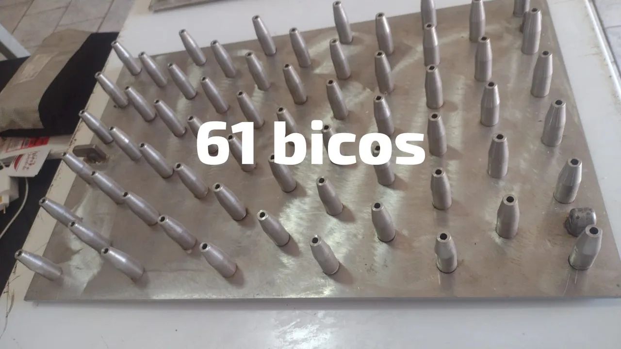 Pingadeira Hipólito 2011 com 140 horas de uso a venda  - Foto 6