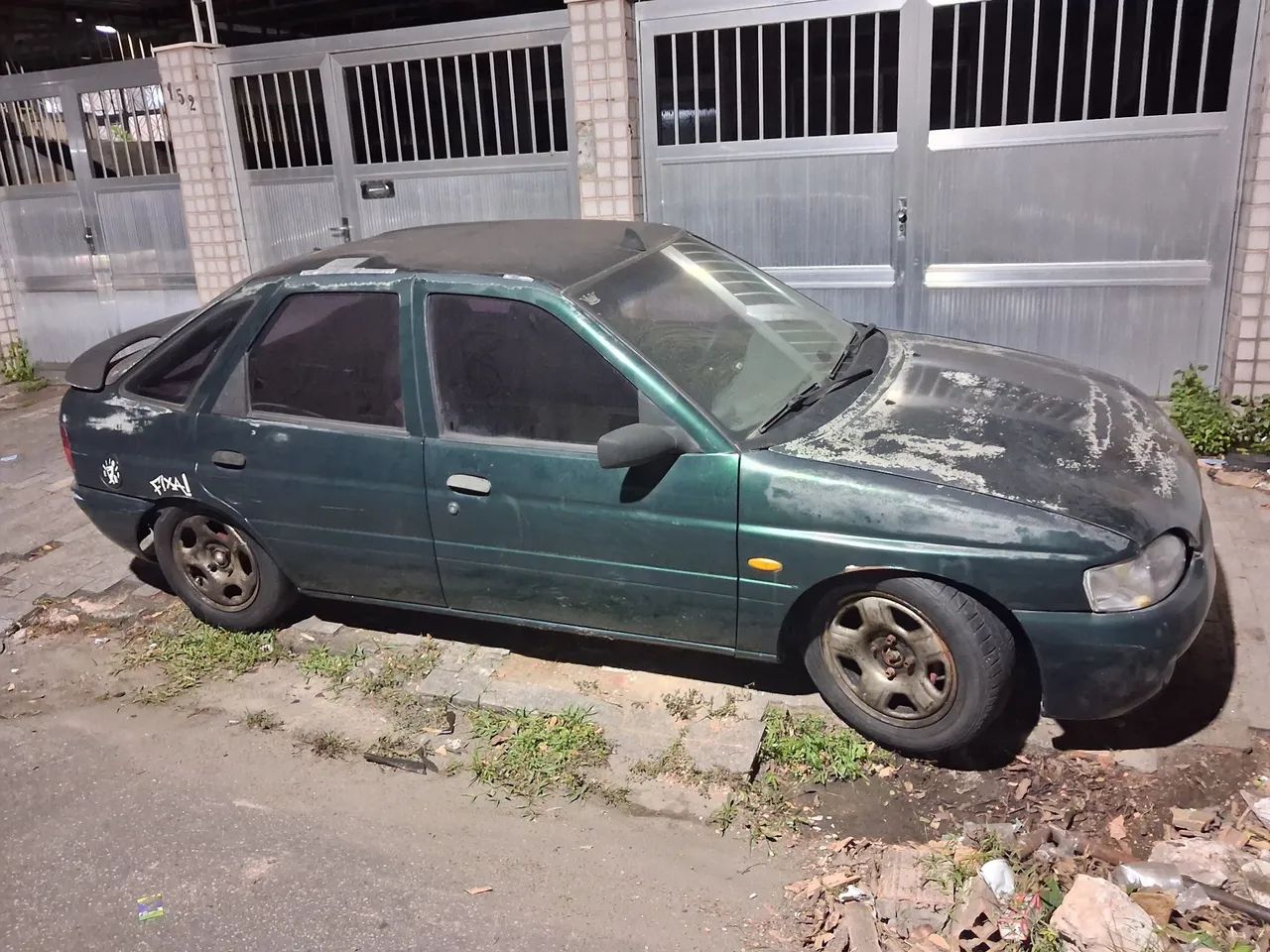 Ford Escort GL 1.8i 16V 4P 1999