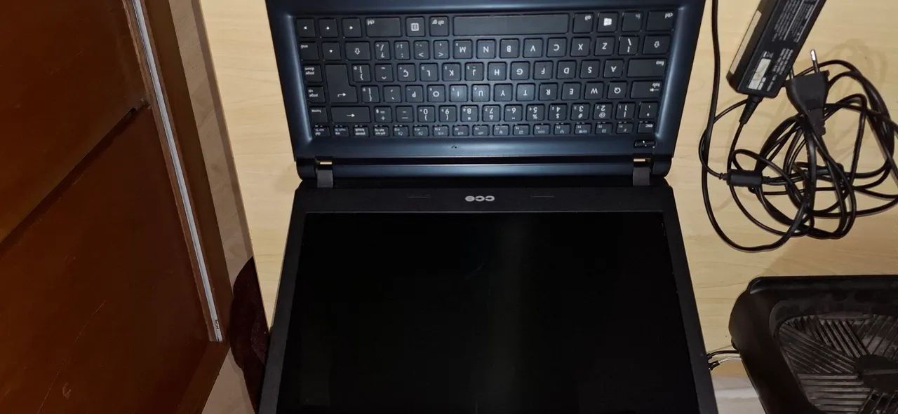 Vendo Notebook CCE Ultra Thin U25 para ir logo.  - Foto 2