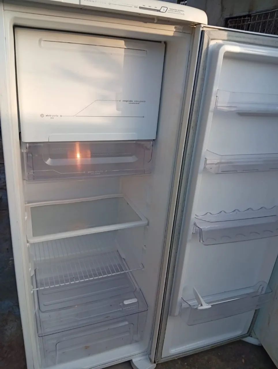 Geladeira Electrolux