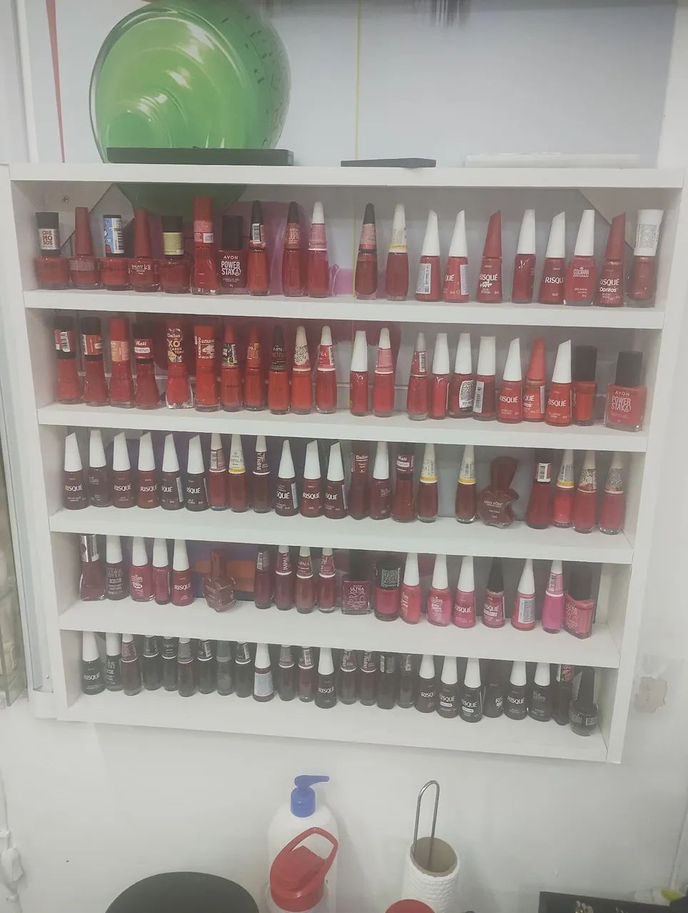 Esmalteria de espelho suporte esmalte 90x1,20 - Foto 5