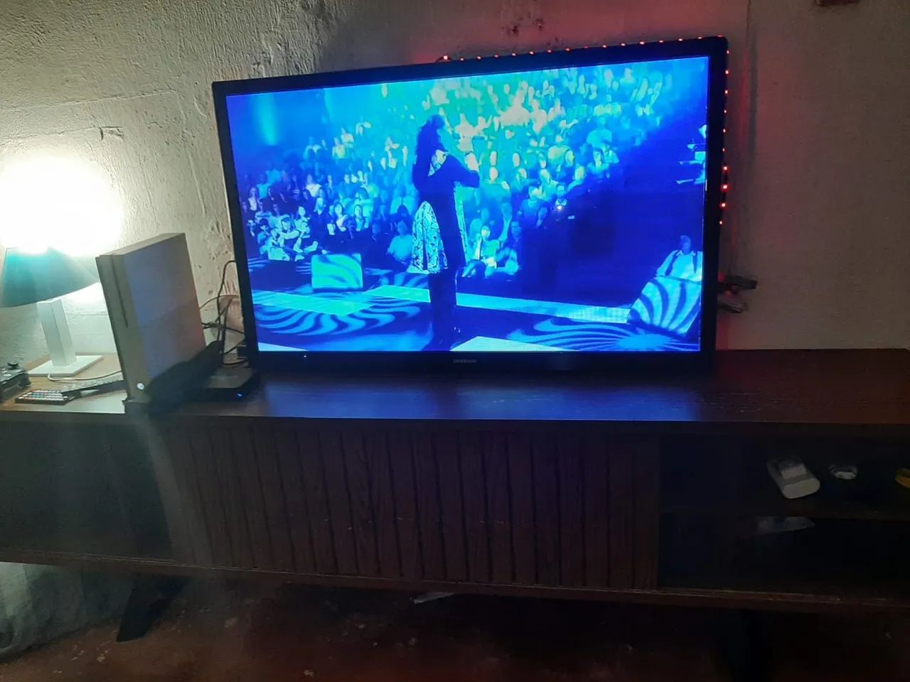 Rack para tv, 500, cabe até uma tv de 75 polegadas - Foto 2