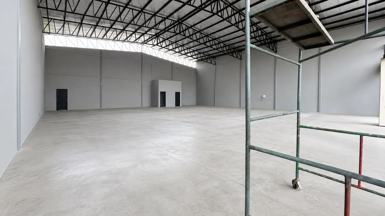 Galpão Comercial na Avenida Principal da QNO | 504 m² | Próximo à BR-070 - Foto 3