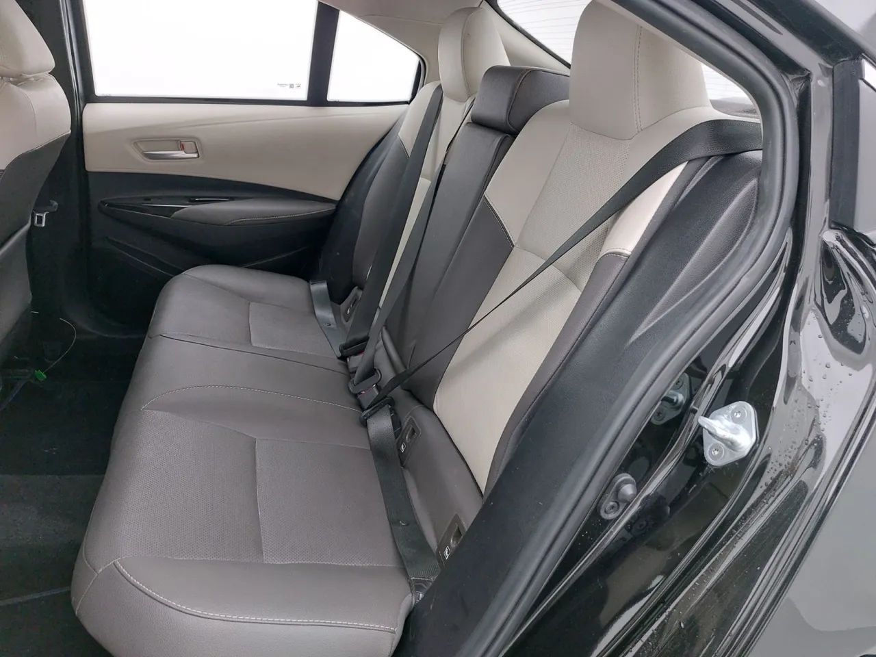 Toyota Corolla Altis Hybrid 1.8 16V Flex Aut., foto 17 de 18