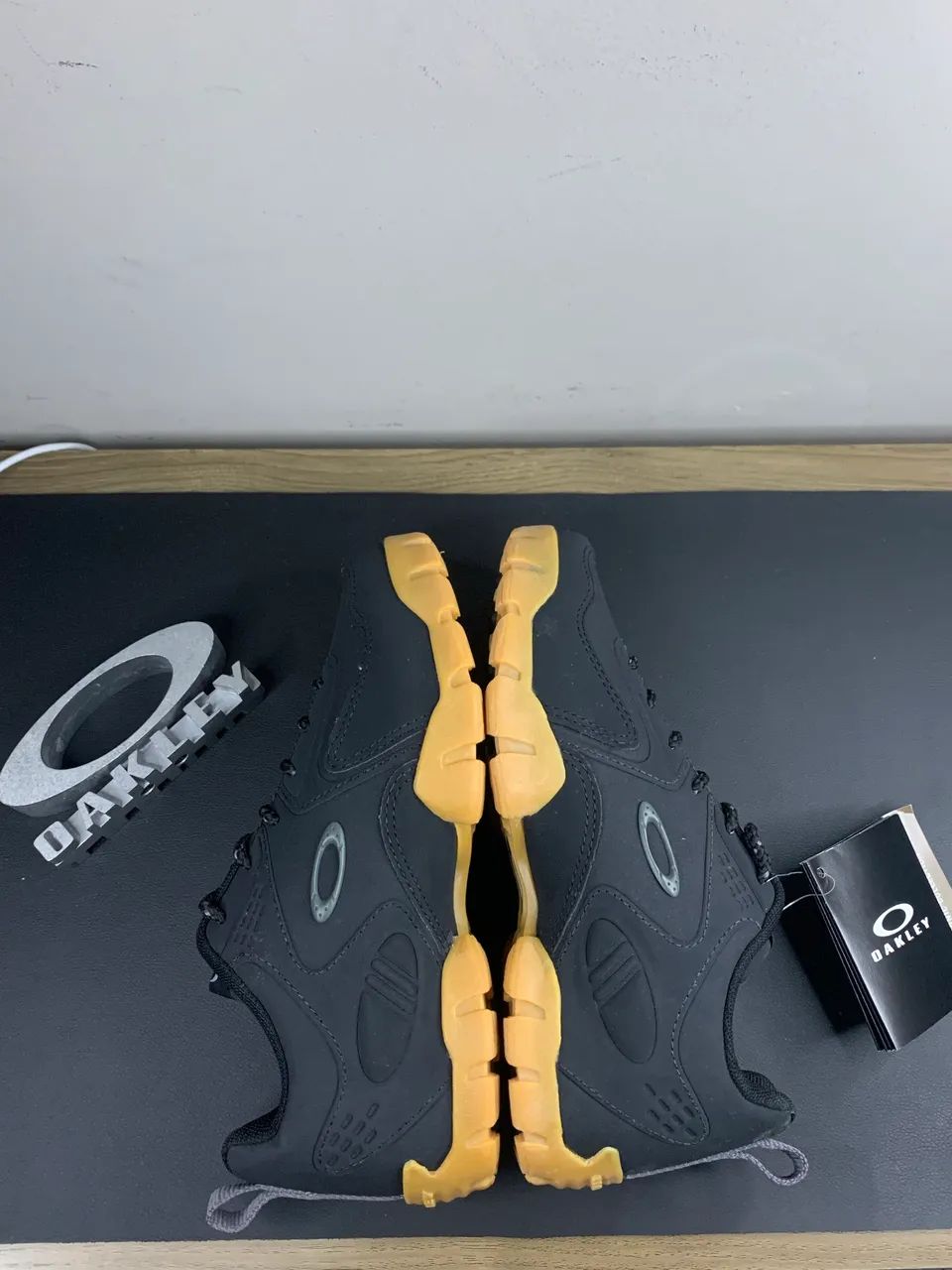 Oakley Stratus Black Gum - Foto 2