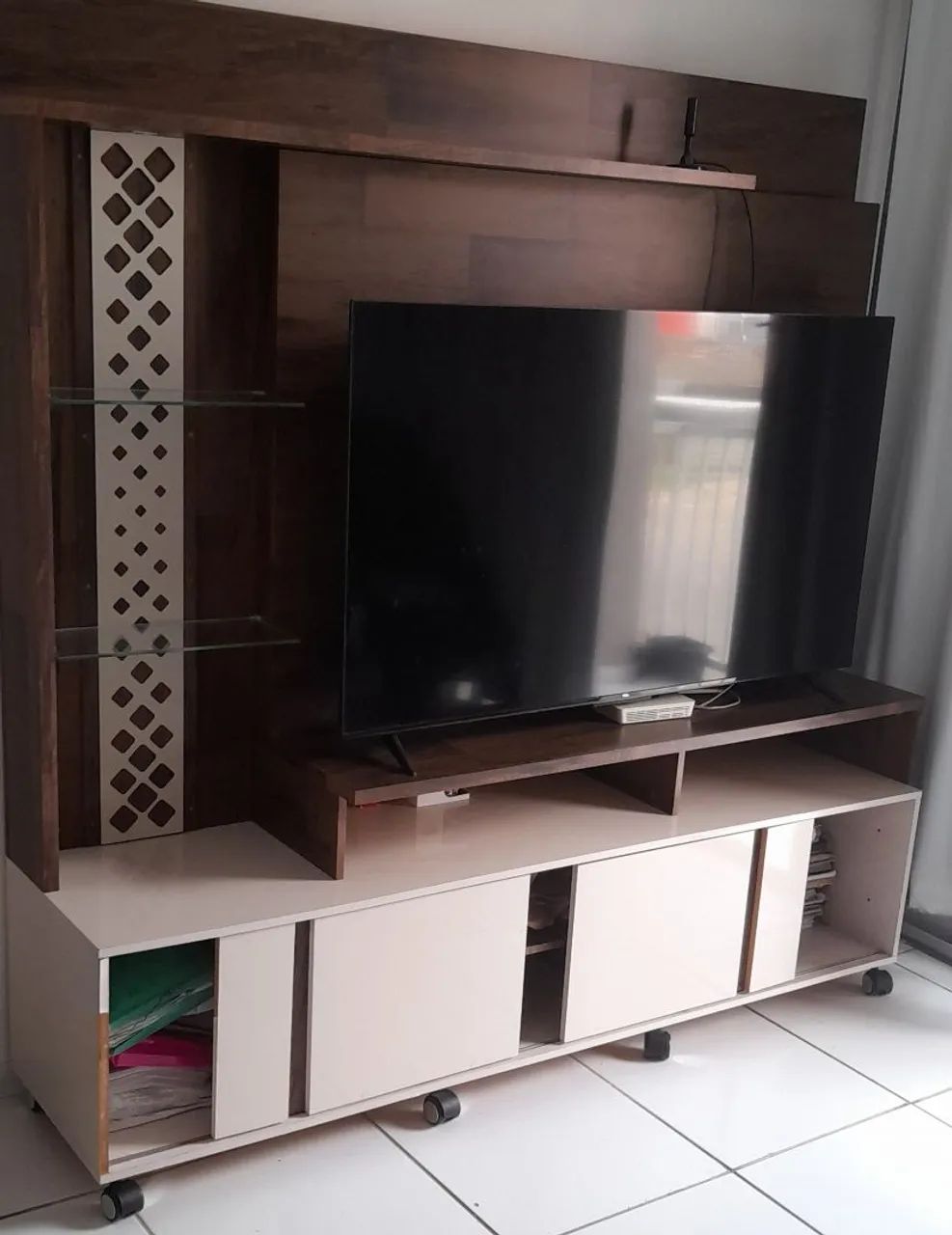 Rack para TV com Rodinhas - Foto 2