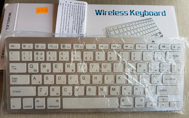 Teclado Bluetooth novo cgmolx