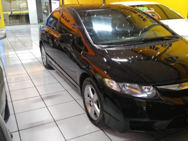 Honda Civic Lxs flex impecável aceito trocas - Foto 11