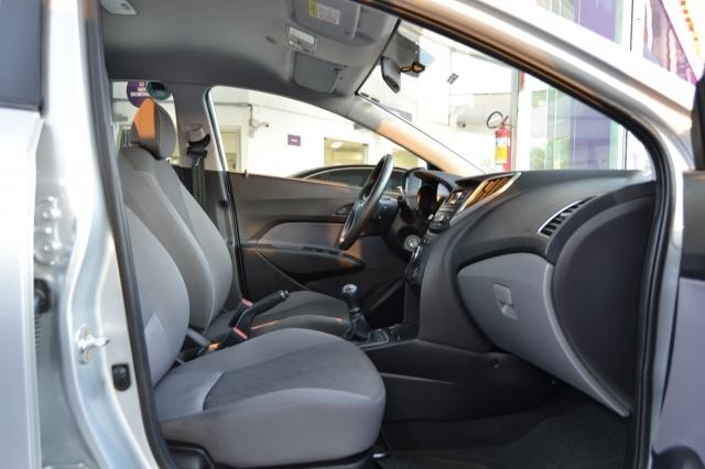 HYUNDAI HB20S 1.0 COMFORT PLUS 12V 2016 - Foto 11