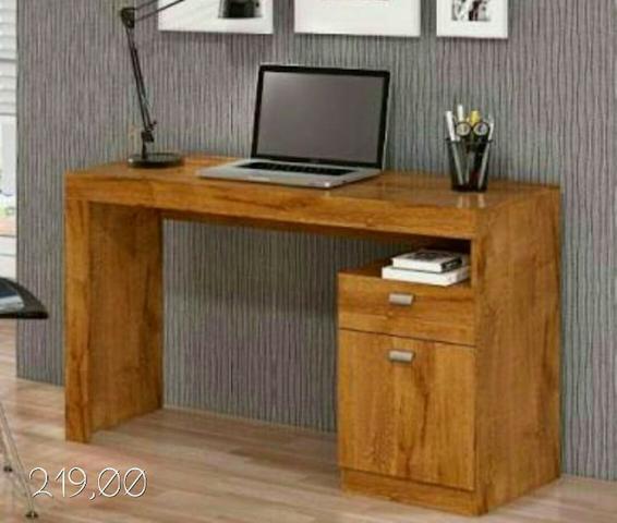Mesa para computador ou netbook Melissa - Entrega Hoje