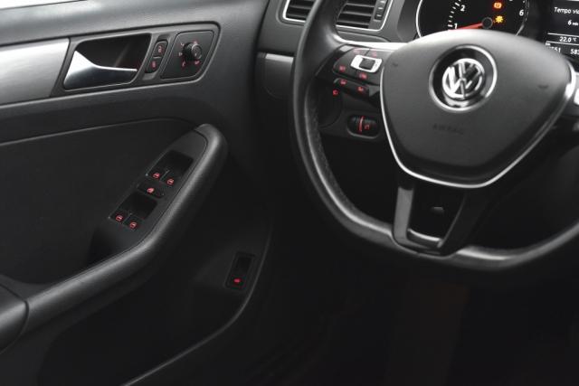VOLKSWAGEN JETTA COMFORTLINE 1.4 16V TSI AUT./2016 - Foto 13
