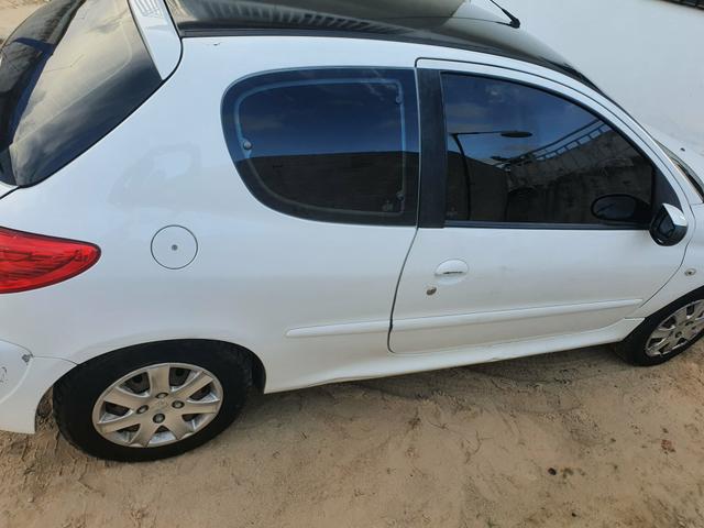 Peugeot - Foto 3