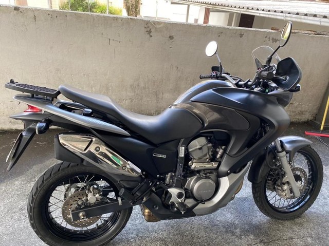 HONDA TRANSALP XL700V ZERADA!!!