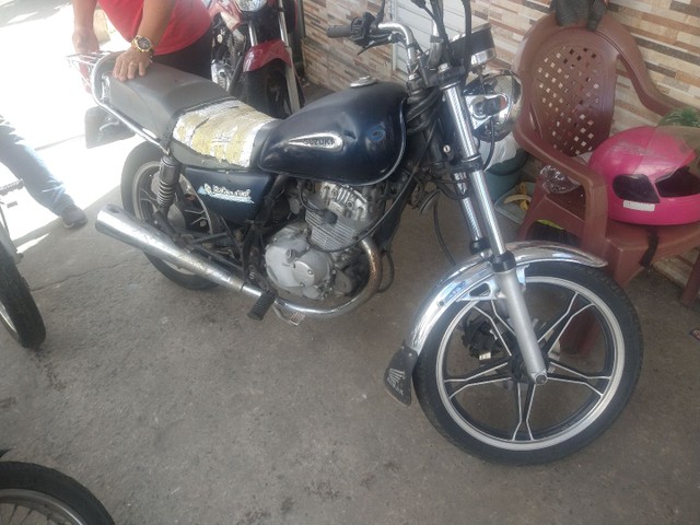 SUZUKI INTRUDER