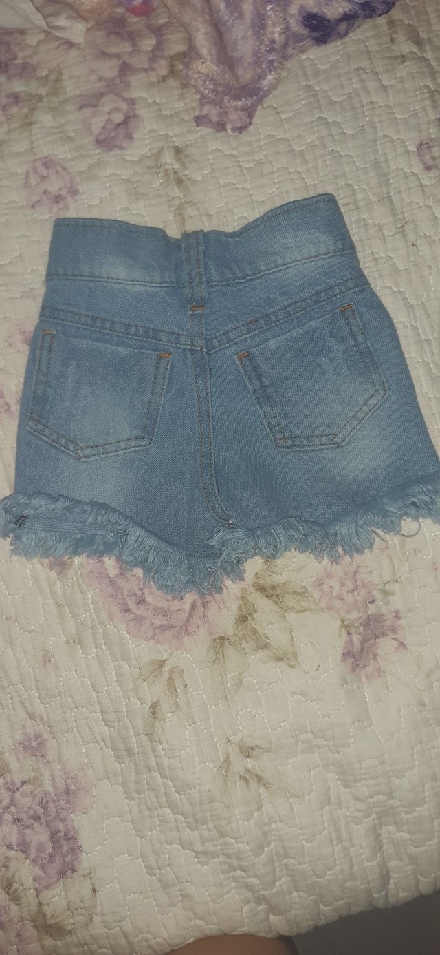 2 shorts jeans para bebê até 1 ano - Artigos infantis - Dezoito do Forte,  Aracaju 998649173 | OLX