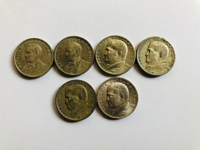 Moedas de 50 centavos - anos 40/50 - Foto 2