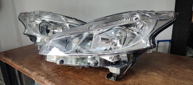 Farol Peugeot 208 ano 2014 2015 2016  - Foto 2