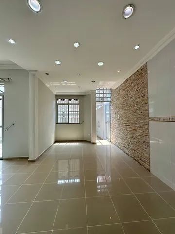 Vendo casa duplex no condomínio Abraham Pazuello. - Foto 2