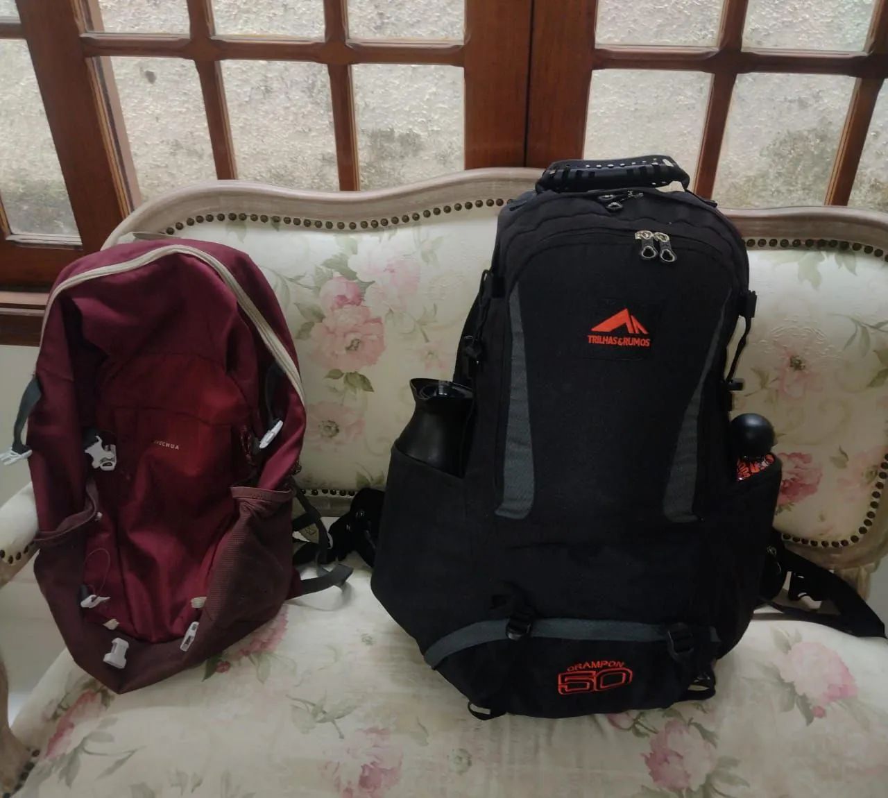 Mochila Trilhas & Rumos Crampom 50 Litros