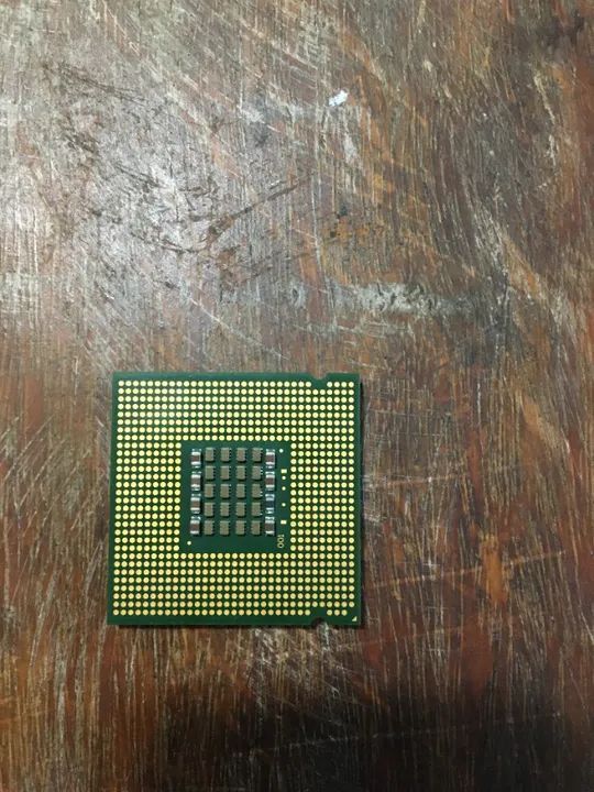 Intel Pentium D820 SL8CP Malay - Foto 3