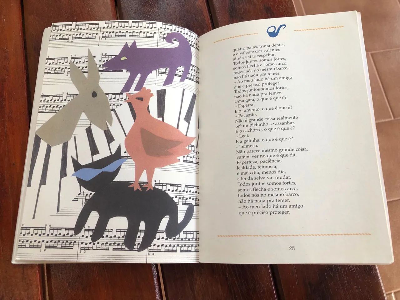 Livro Os Saltimbancos - Foto 3
