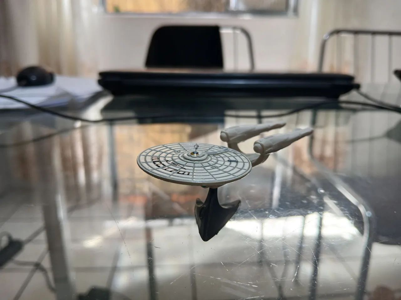 Miniatura Hot Wheels nave espacial Enterprise Star Trek