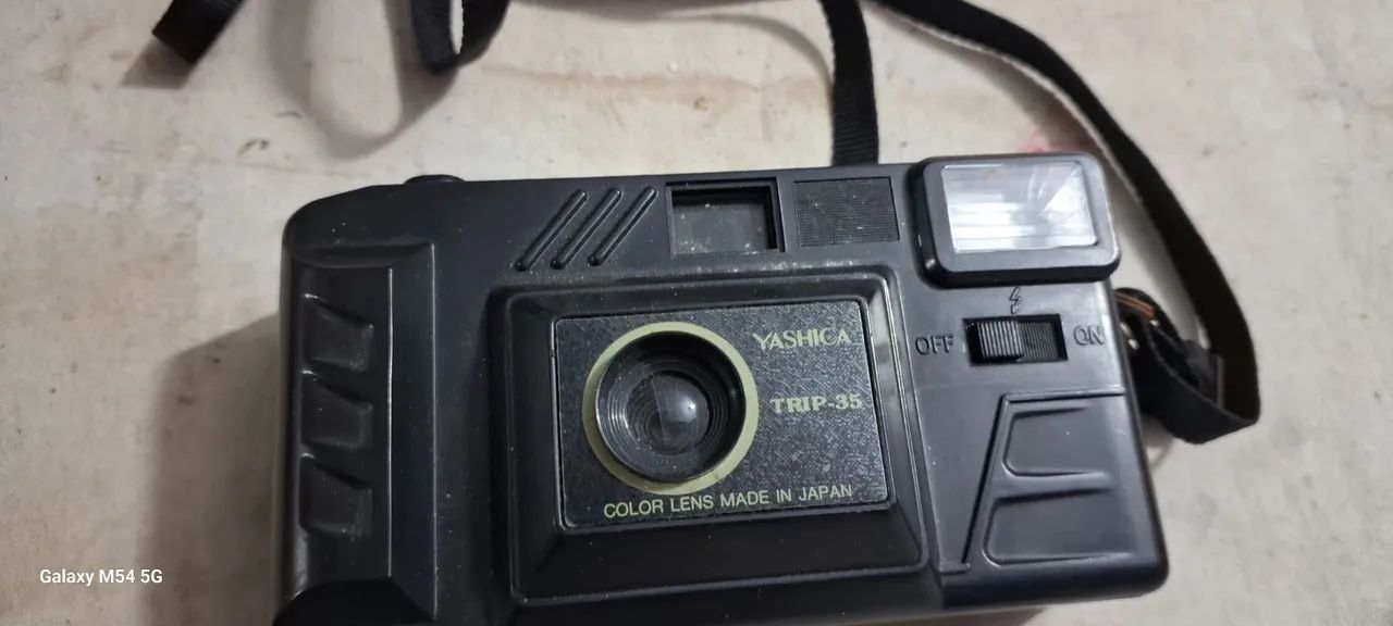 Câmera YASHICA TRIP-35 - Usada - Foto 6