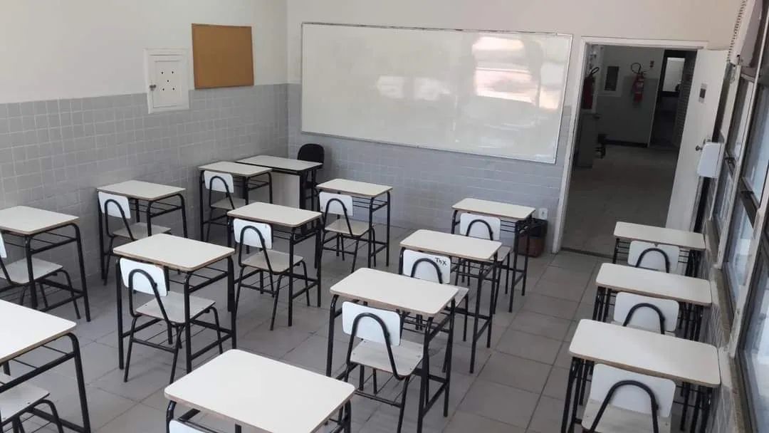 Linha escolar  - Foto 3