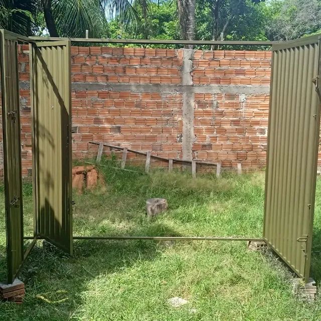 PORTÃO DE DUAS FOLHAS MATERIAL GALVANIZADO METALÚRGICA JG  - Foto 2