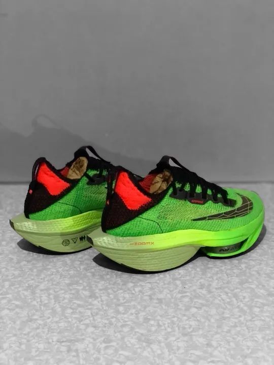 Nike Alphafly 2 seminovo - Foto 2