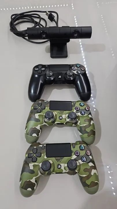 PS4 Pro 1Tb + 3 Controles + PlayStation Câmera - Foto 4