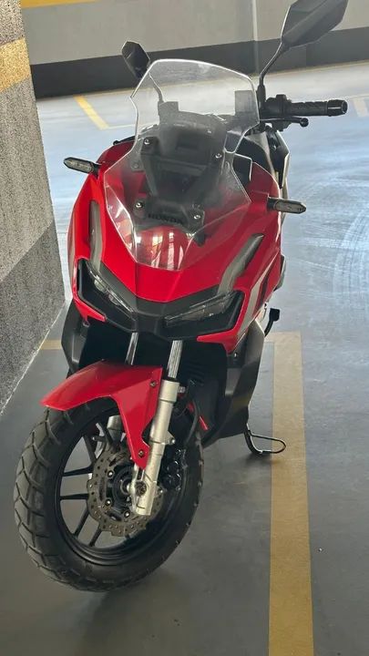 Honda ADV 150 abs com apenas 6.000 km - Foto 3