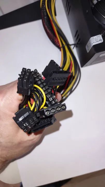 Fonte ATX Gamer 500W reais bivolt automático PFC ativo - Foto 5