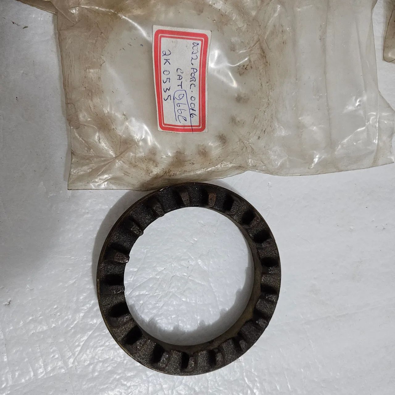 Carregadeira caterpillar 926 930 936 950 966 porca diferencial nova original 2K0535 - Foto 2