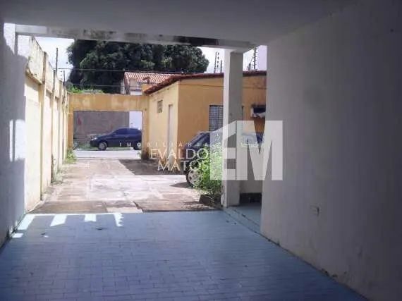 Casa à venda, 2 quartos, 1 suíte, 1 vaga, Centro - Teresina/PI