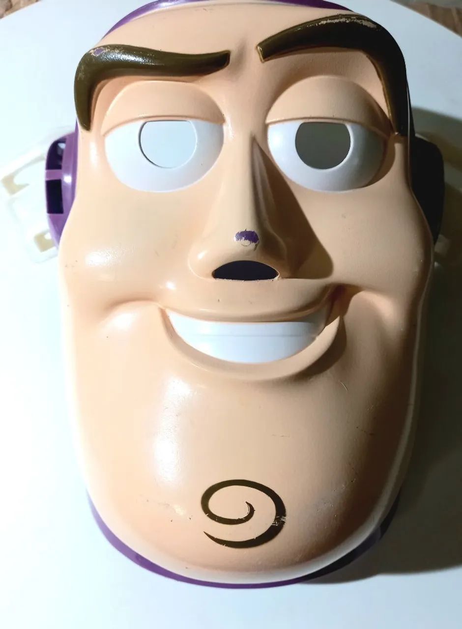 Acabamento da bicicleta Bandeirantes Buzz Light Years