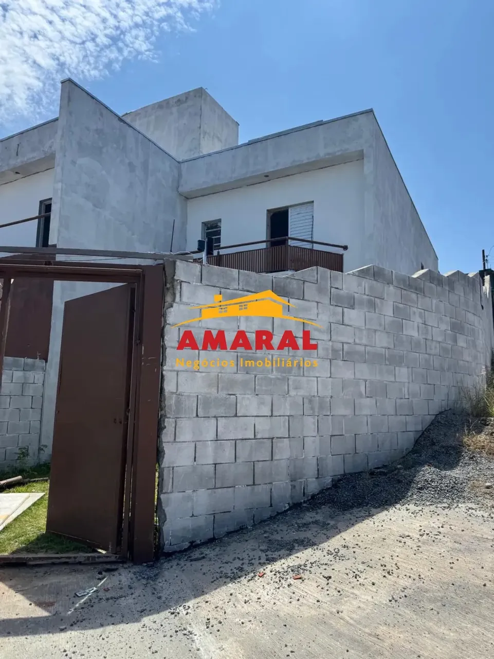 Sobrado para venda em Suzano Jardim Casa Branca