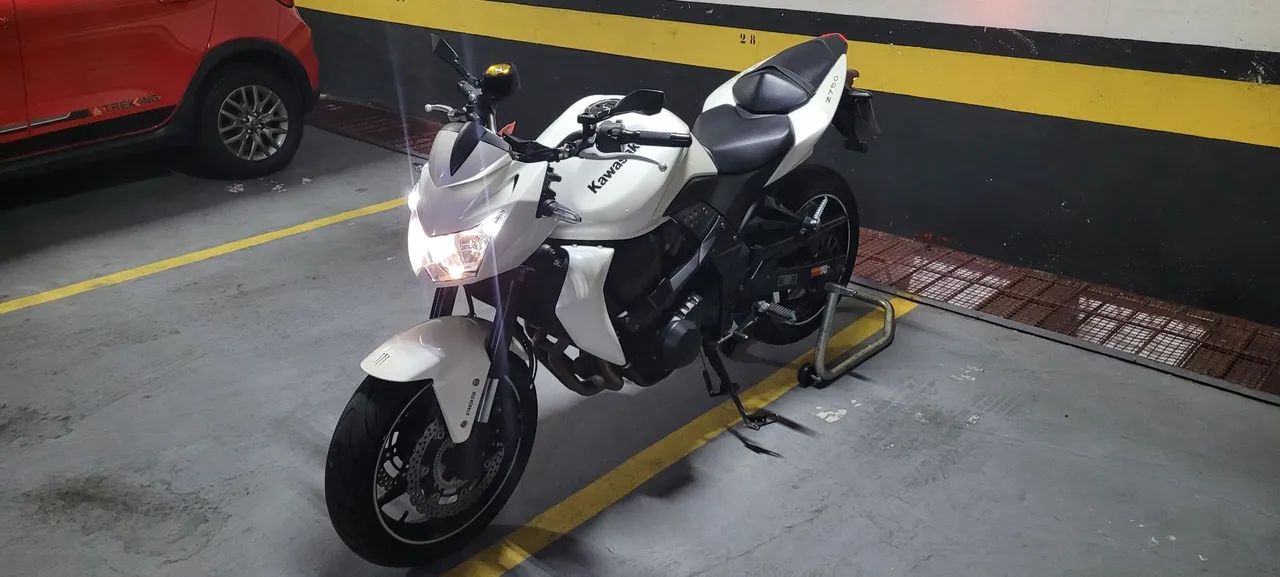 Reliquia Z 750 ano 2011 c/ 14.000 km - Foto 2