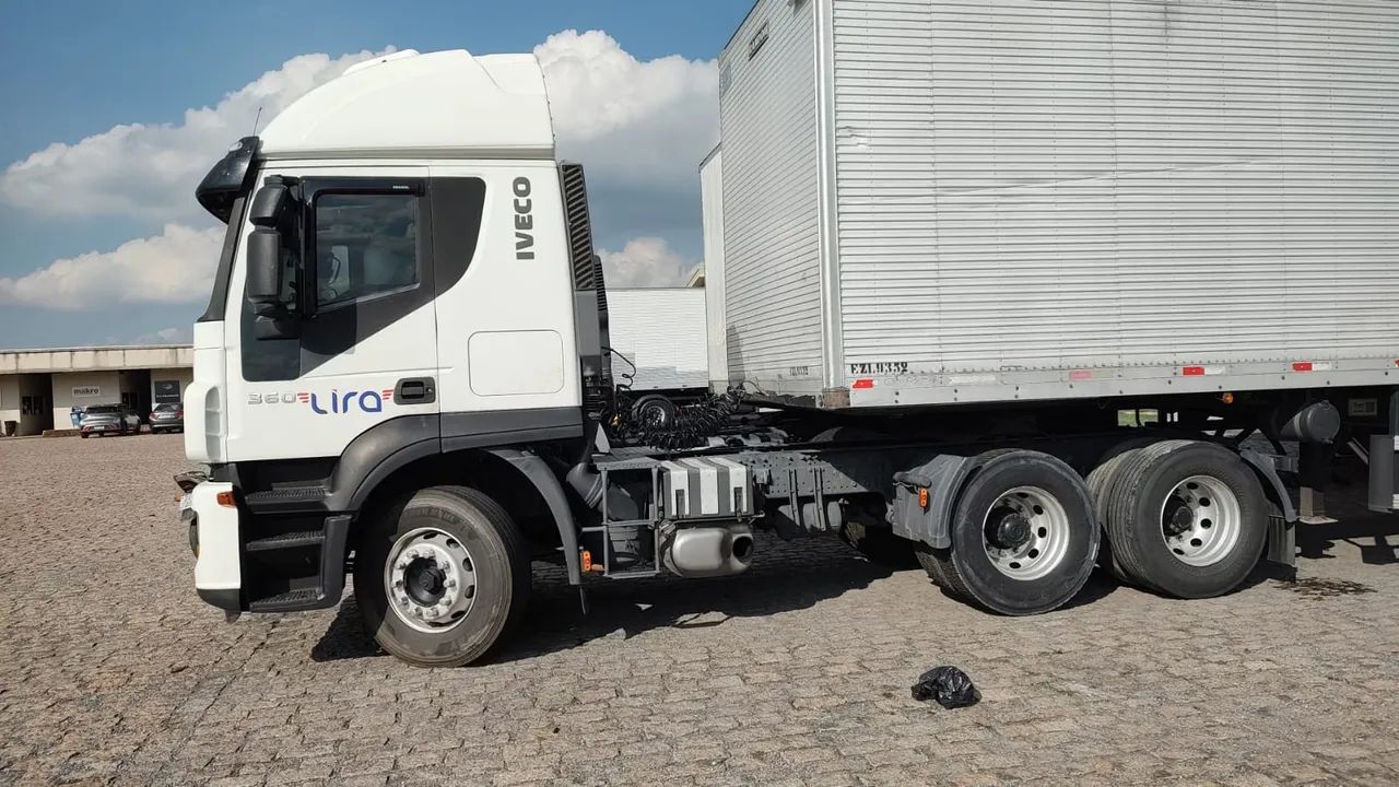 IVECO STRALIS 360 6x2  - 2013 - Foto 3