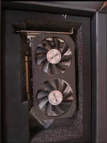 vendo placa de video Rx 560 4gb