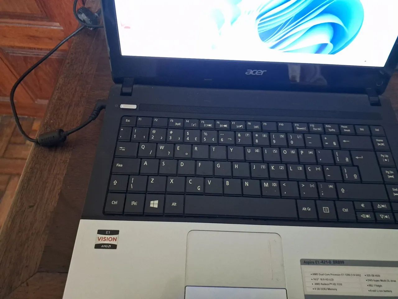 Notebook Acer Aspire E1 AMD E1 1.20GHz 4GB RAM ..bateria segurando pouca carga  - Foto 3