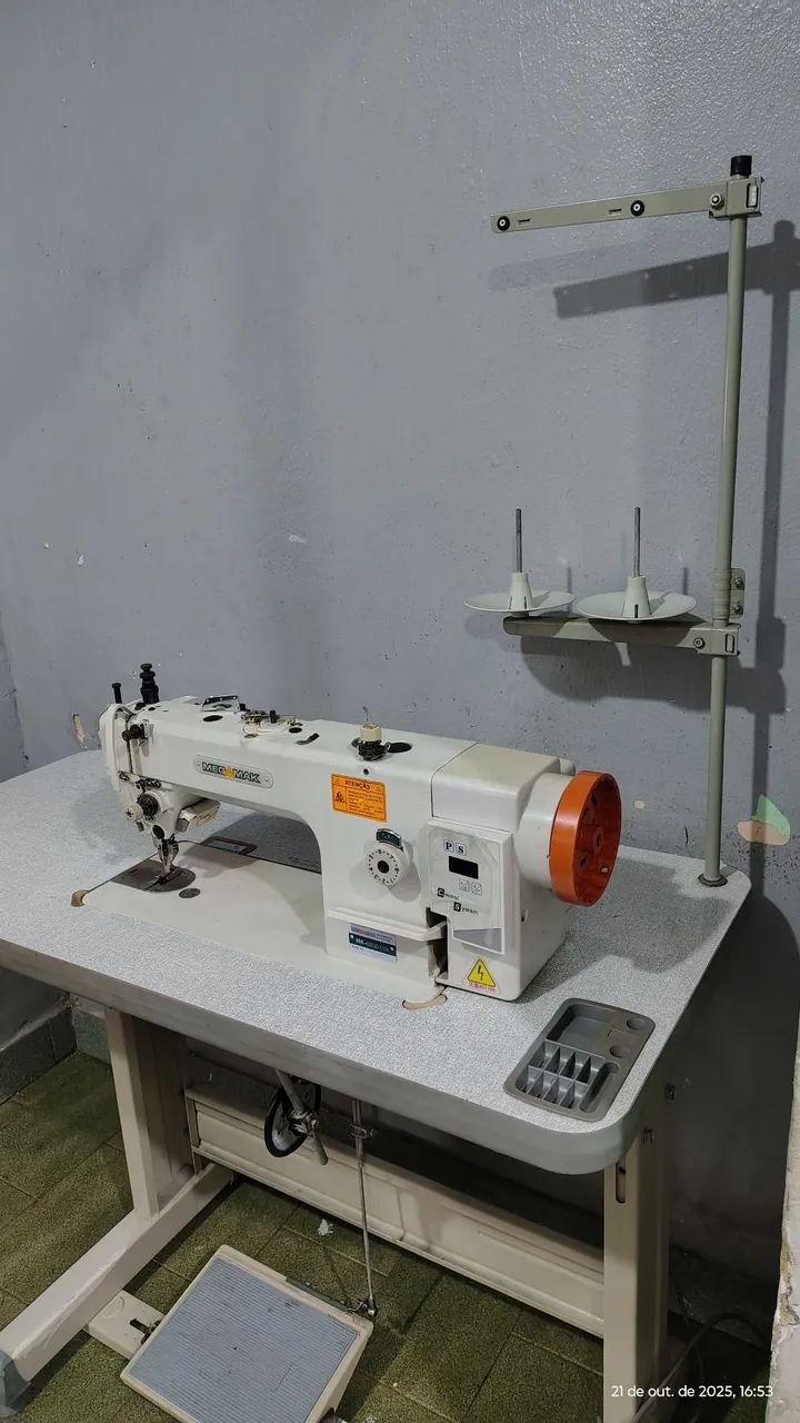 Maquina de costura  - Foto 4
