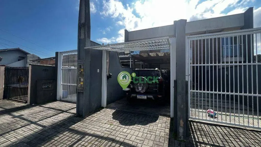 Sobrado geminado com piscina à venda no Vila Nova