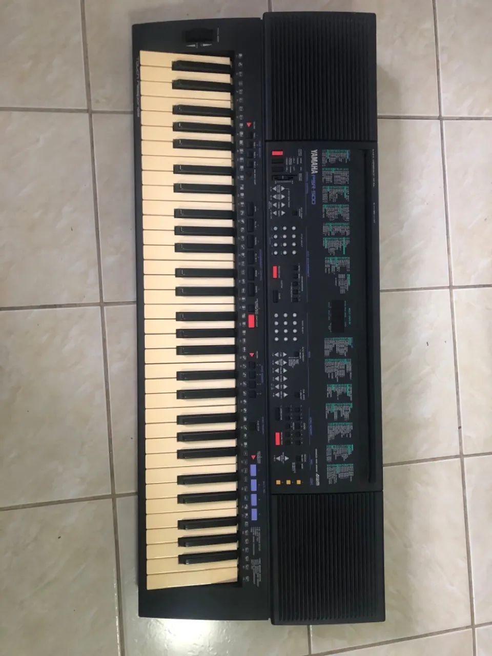 Teclado Yamaha PSR500 completo  - Foto 4