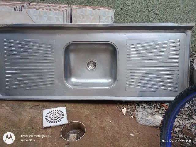 Vendo pia inox usada 1,40m - Foto 2