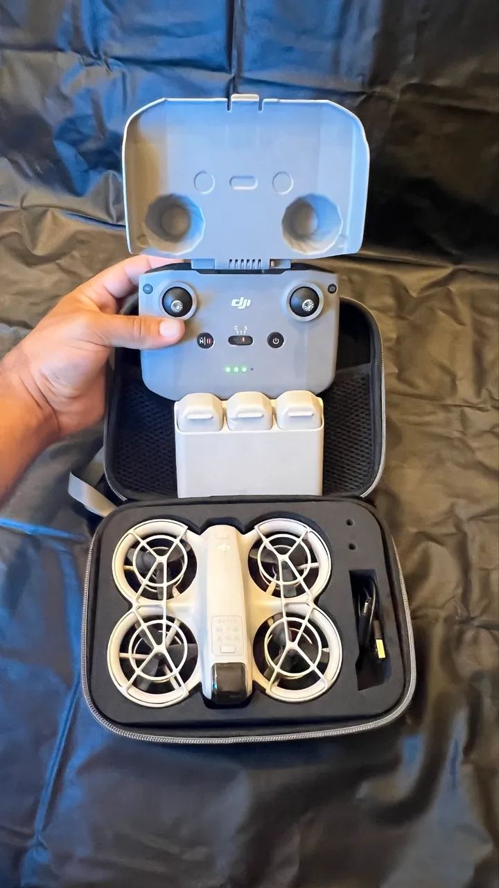 Drone DJI Neo | 3 Baterias, HUB de carregamento, Controle e Hélices reserva | Novo | 